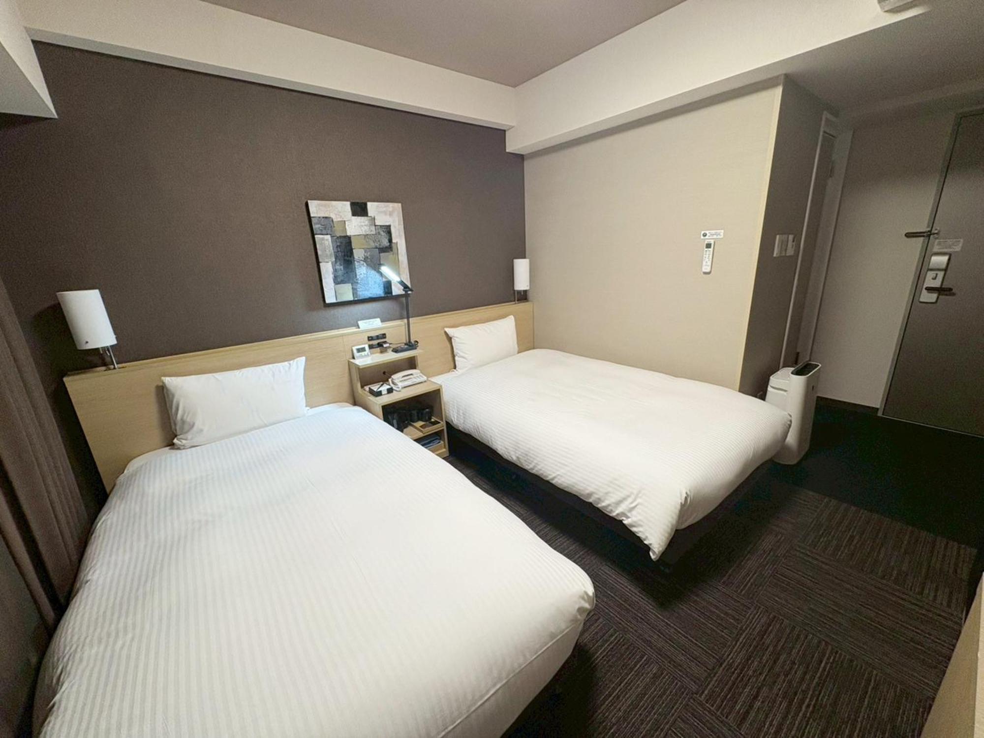 Hotel Route-Inn Higashihiroshima Saijo Ekimae Kültér fotó
