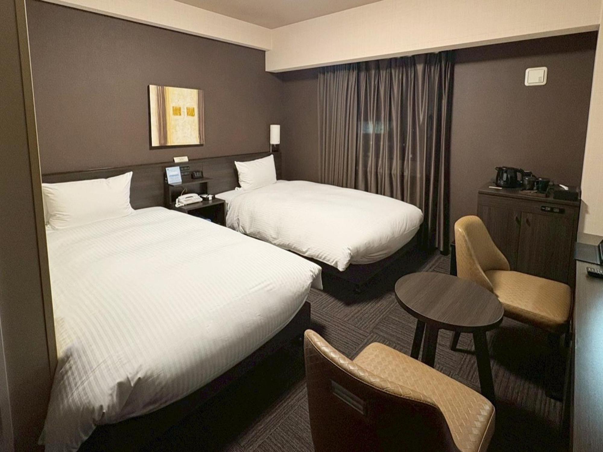 Hotel Route-Inn Higashihiroshima Saijo Ekimae Kültér fotó