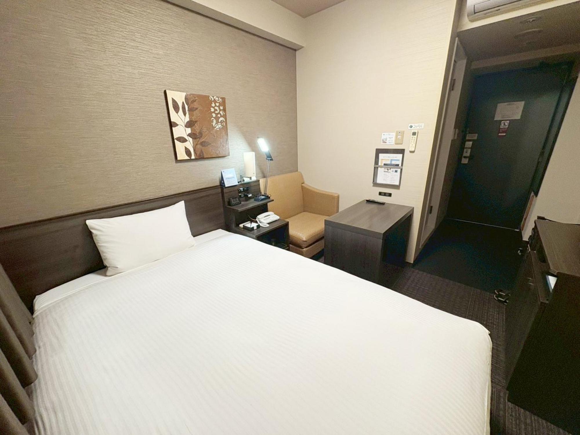 Hotel Route-Inn Higashihiroshima Saijo Ekimae Kültér fotó